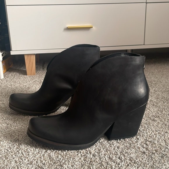Korks bootie - Picture 2 of 9